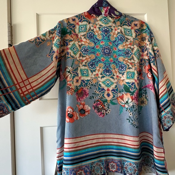 WELLER TOPIARY HUNTER KIMONO by Johnny Was. New with tags, 100% silk - Picture 6 of 12